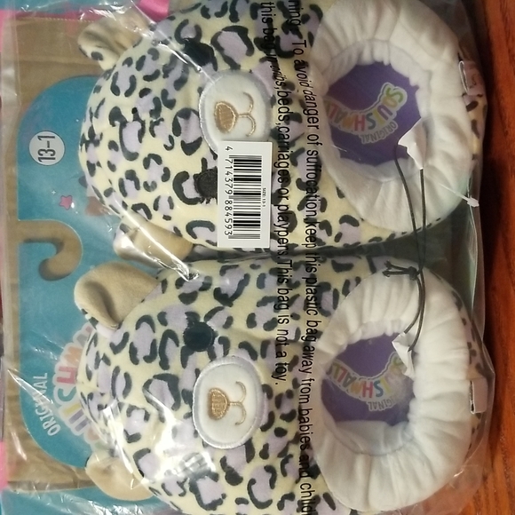Kellytoy Other - KellyToy squishmallows Ashlyn the purple cheetah kids slippers